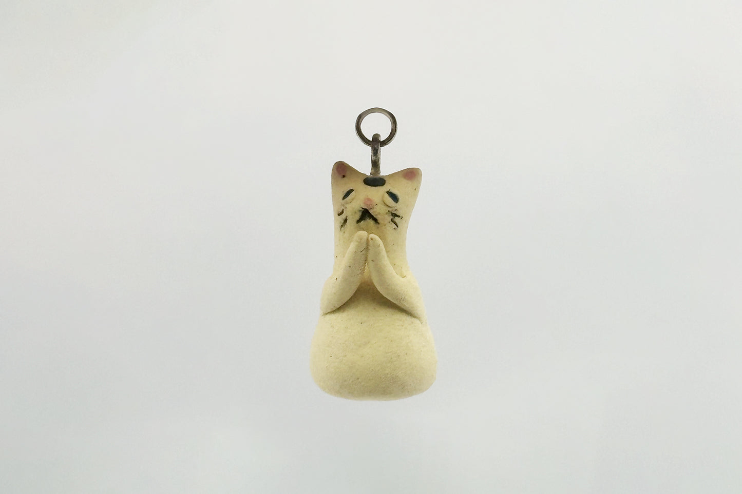 猫のチャーム(全身)